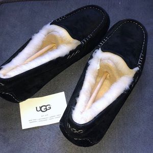 Ugg Moccasin
